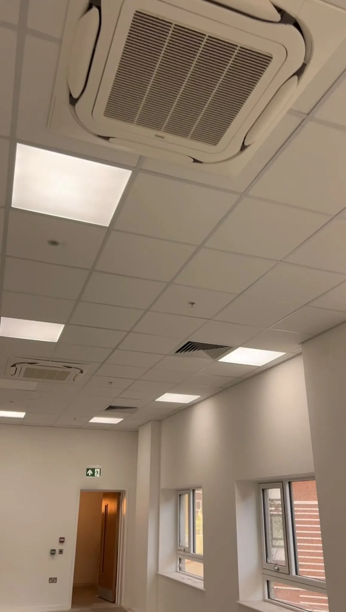Grid Ceilings: D&D Dry Lining work